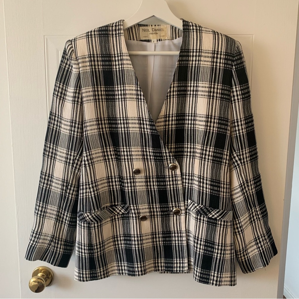 Vintage black and white plaid blazer